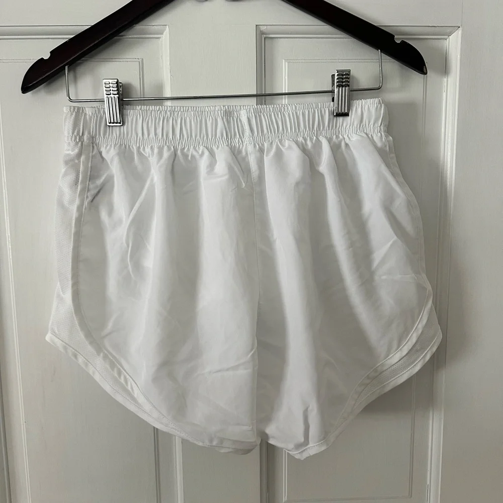 Nike Women's Athletic White Shorts - Picture 2 of 4